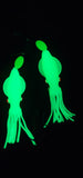 HiLo 30 lb Fishing Rig 2 Hooks Bait 4" GLOW B2 Squid Teasers Fluke Sea Bass5