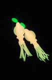 Hi-Lo 30 lb Fishing Rig 2 Hooks Bait 4" Pink GLOW B2 Squid Teasers Fluke SeaBass